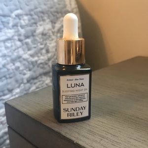 Sunday Riley luna oil